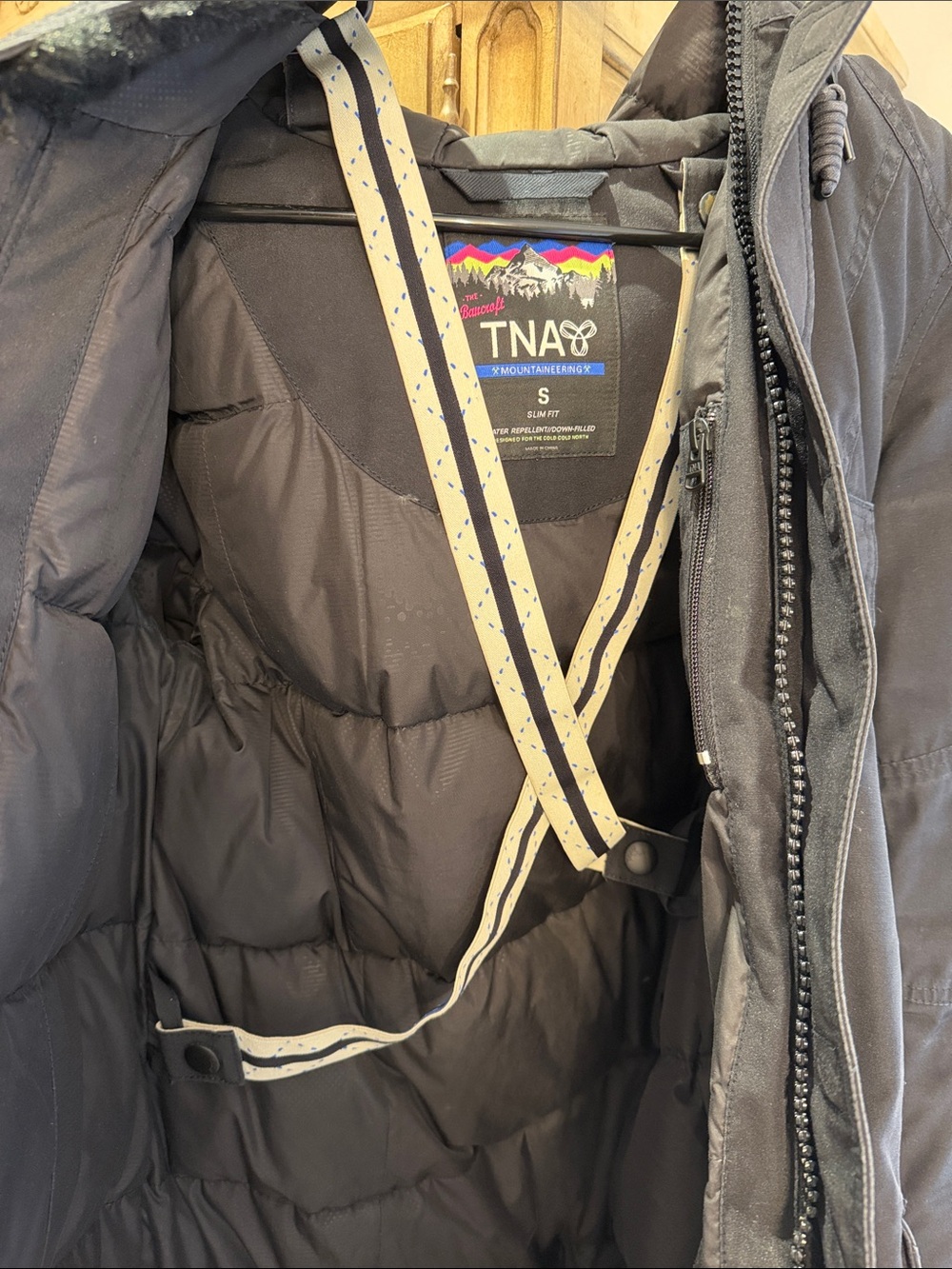 TNA Hooded Field Parka Jacket - Charcoal - Picture 2 of 4